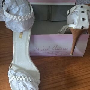 Michael Antonio Cream Heeled Sandals